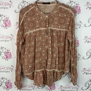 Max Jeans blouse floral geometric boho crochet Brown Floral Lace Blouse